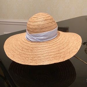 Vineyard vines straw hat